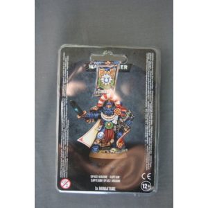 Warhammer 40000 Space Marine Captain